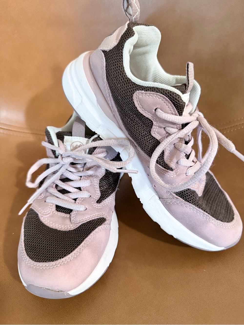 Tamarac Size 2 Mesh & Suede Pink and Brown Sneakers - Lightweight Shoes
